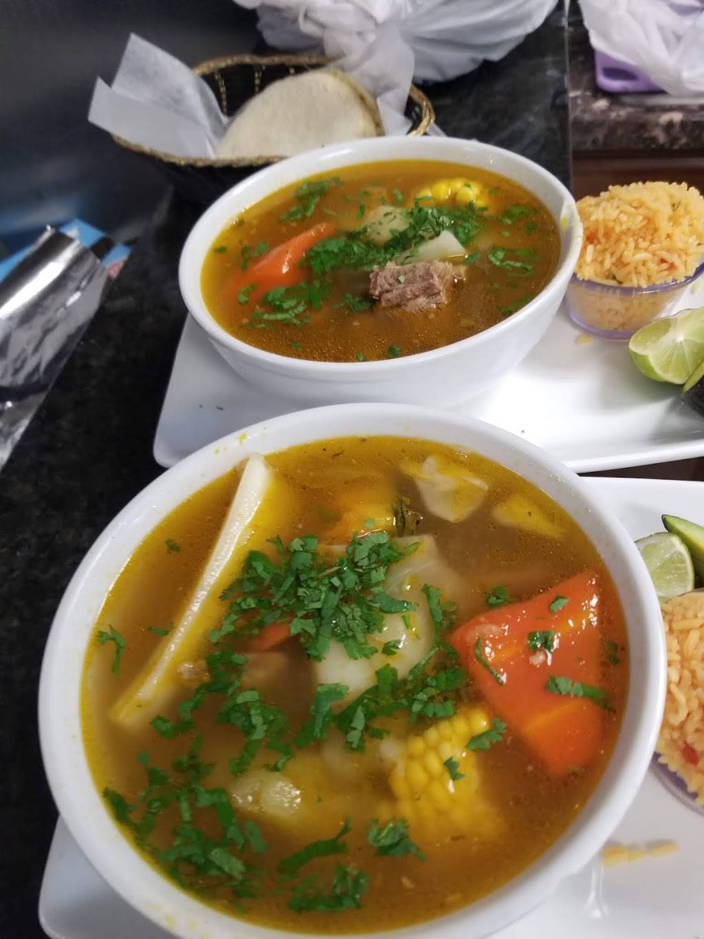 Mi Ranchito Restaurant | restaurant | 262 Hope St, Stamford, CT 06906, USA | 2033539252 OR +1 203-353-9252