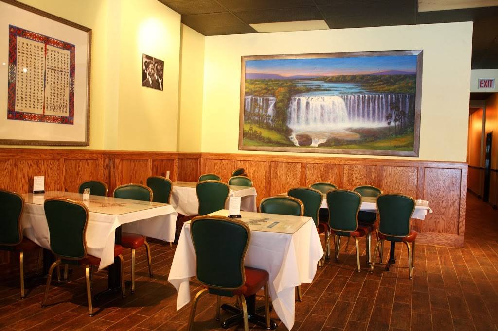 Ethiopian Diamond | restaurant | 6120 N Broadway, Chicago, IL 60660, USA | 7733386100 OR +1 773-338-6100
