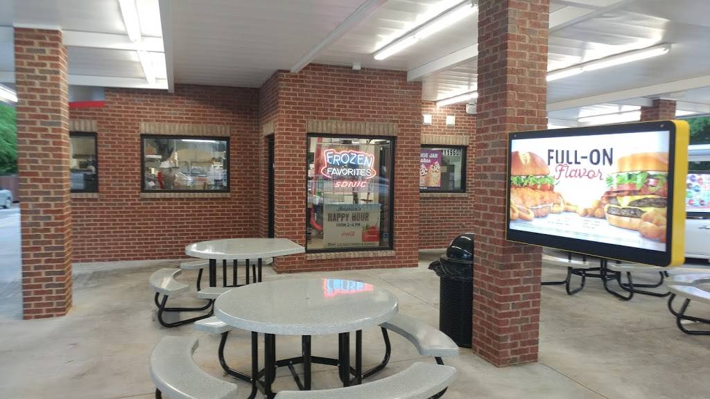 Sonic Drive-In | restaurant | 11960 GA-92, Woodstock, GA 30188, USA | 7706939015 OR +1 770-693-9015