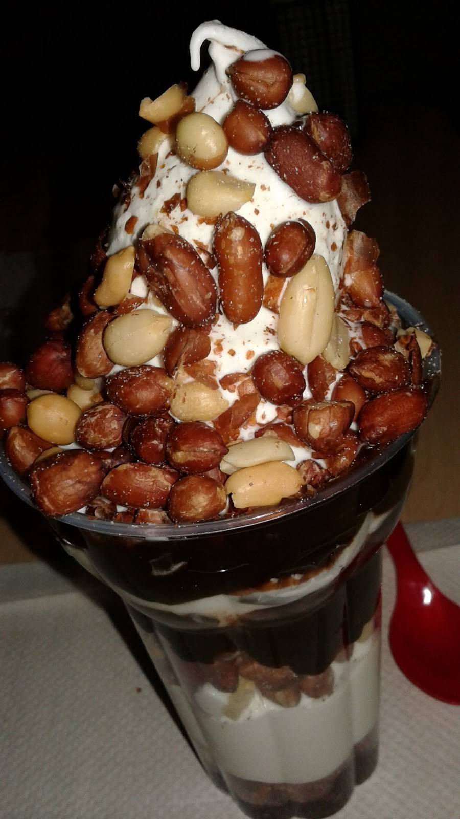 Dairy Queen Grill & Chill | restaurant | 10443 Yonge St, Richmond Hill, ON L4C 3C2, Canada | 9058847005 OR +1 905-884-7005