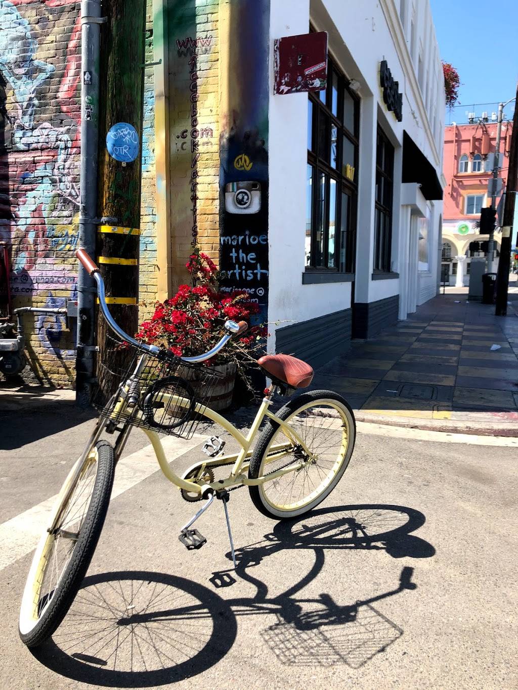 Venice Way Pizza | restaurant | 1697 Pacific Ave, Venice, CA 90291, USA | 4242141024 OR +1 424-214-1024