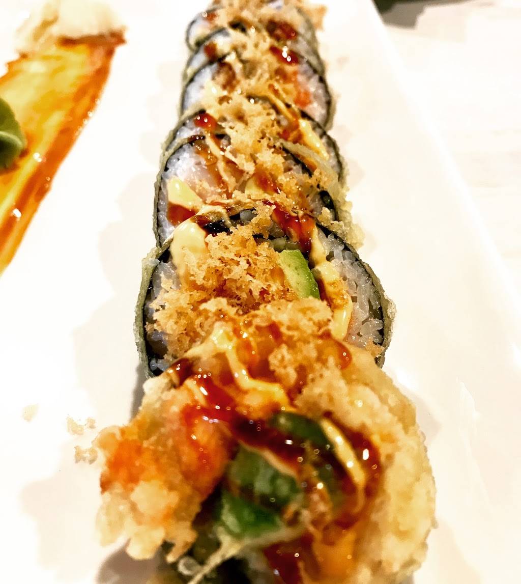 Shiitake Asian Bistro | restaurant | 4900 Linton Blvd #14, Delray Beach, FL 33445, USA | 5618655538 OR +1 561-865-5538