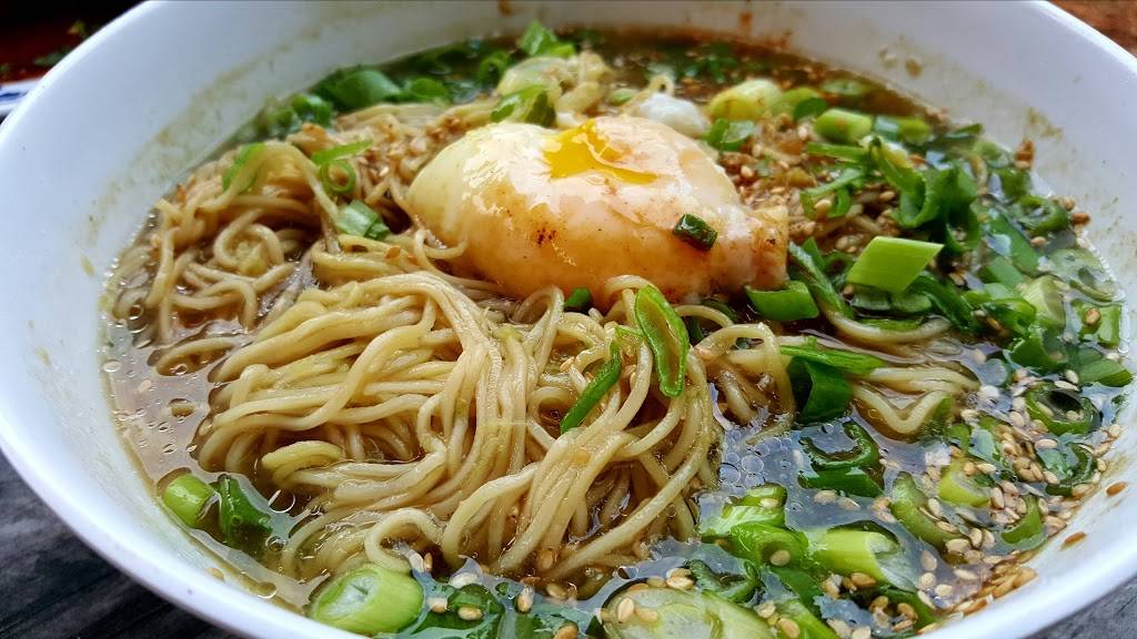 Reds Chinese | meal delivery | 3048 St Claude Ave, New Orleans, LA 70117, USA | 5043046030 OR +1 504-304-6030