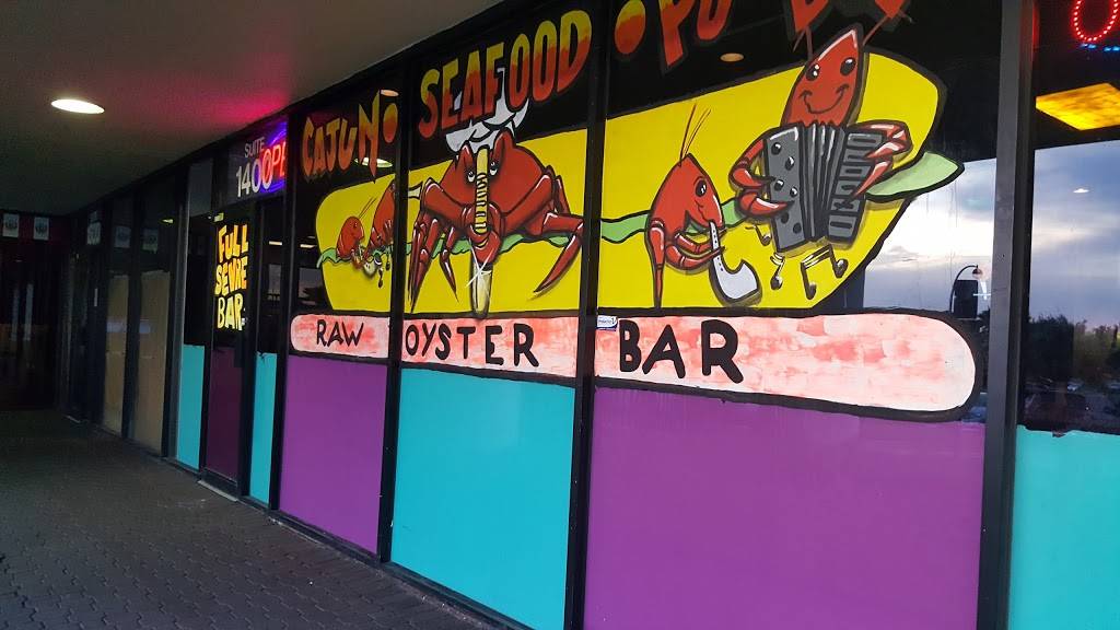 Little New Orleans Restaurant | restaurant | 8204 Crystal Clear Ln, Orlando, FL 32809, USA | 4074386990 OR +1 407-438-6990