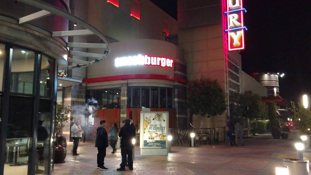 Westfield Oakridge | shopping mall | 925 Blossom Hill Rd, San Jose, CA 95123, USA | 4085782912 OR +1 408-578-2912