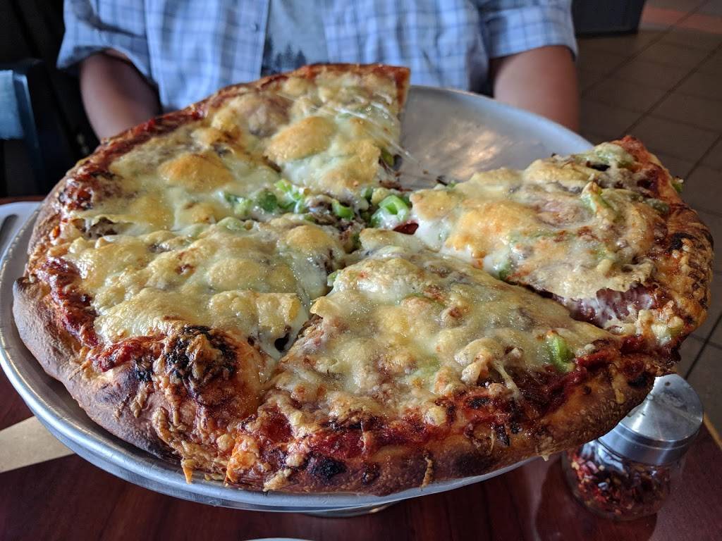 Colonnade Pizza | restaurant | 461 Hazeldean Rd, Kanata, ON K2L 1V1, Canada | 6138315599 OR +1 613-831-5599