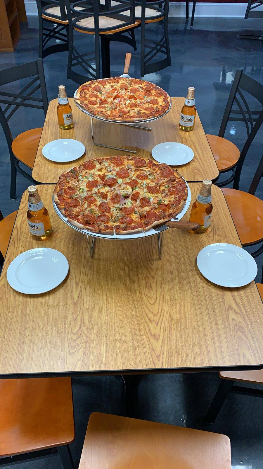 Randall Cafe Bar and Grill | restaurant | 362 S Randall Rd, North Aurora, IL 60542, USA | 6302296057 OR +1 630-229-6057