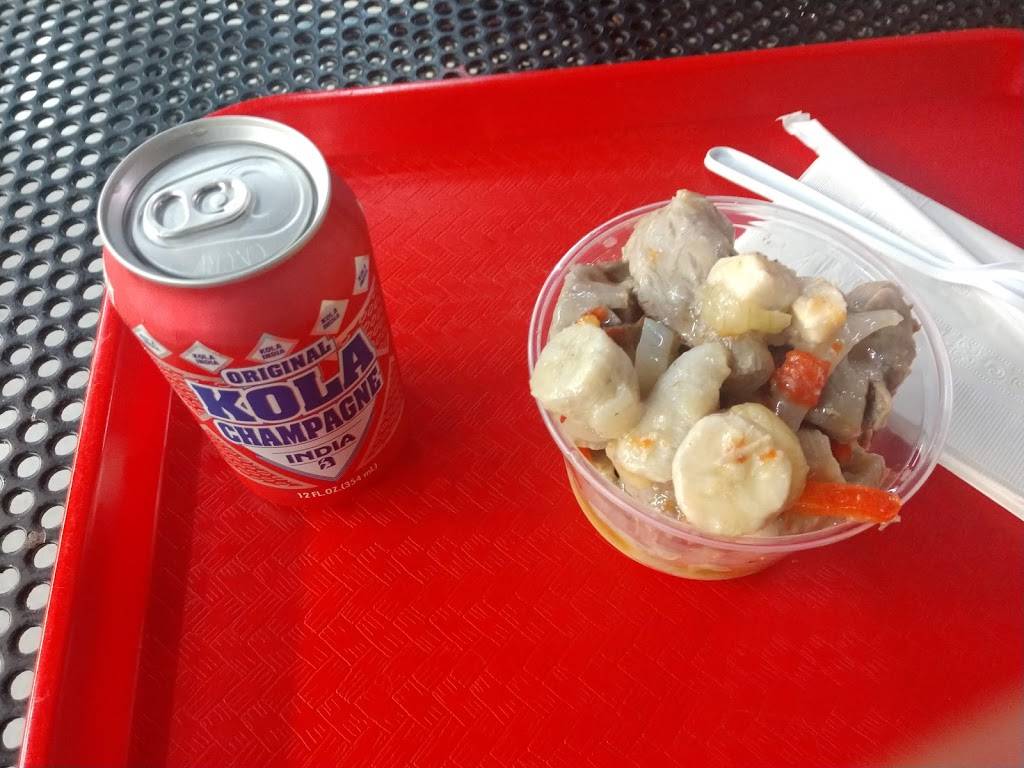 La plaza | restaurant | 704 Park St, Hartford, CT 06106, USA | 8605607677 OR +1 860-560-7677