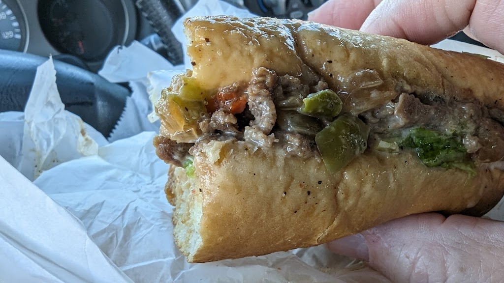 Buc Deli Drive-Thru | restaurant | 1018 W Market St, Johnson City, TN 37604, USA | 4239797019 OR +1 423-979-7019