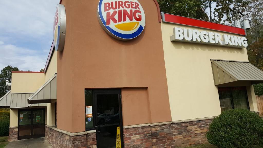 Burger King | restaurant | 198 Thomaston Ave, Waterbury, CT 06702, USA | 2037577728 OR +1 203-757-7728