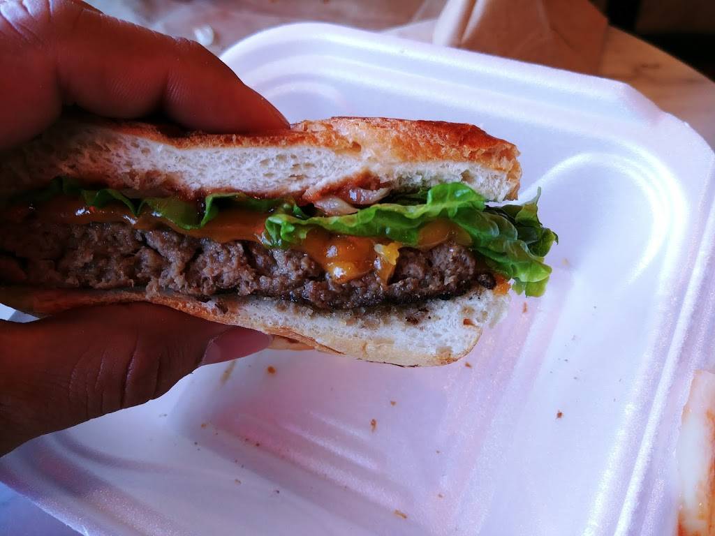 Capri Pizza & Pasta | meal takeaway | 630 Roosevelt Rd, Wheaton, IL 60187, USA | 6305109070 OR +1 630-510-9070