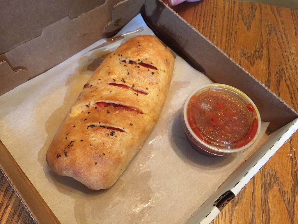 Tangier Bar & Pizza | restaurant | 880 Youngstown-Poland Rd, Struthers, OH 44471, USA | 2348550847 OR +1 234-855-0847