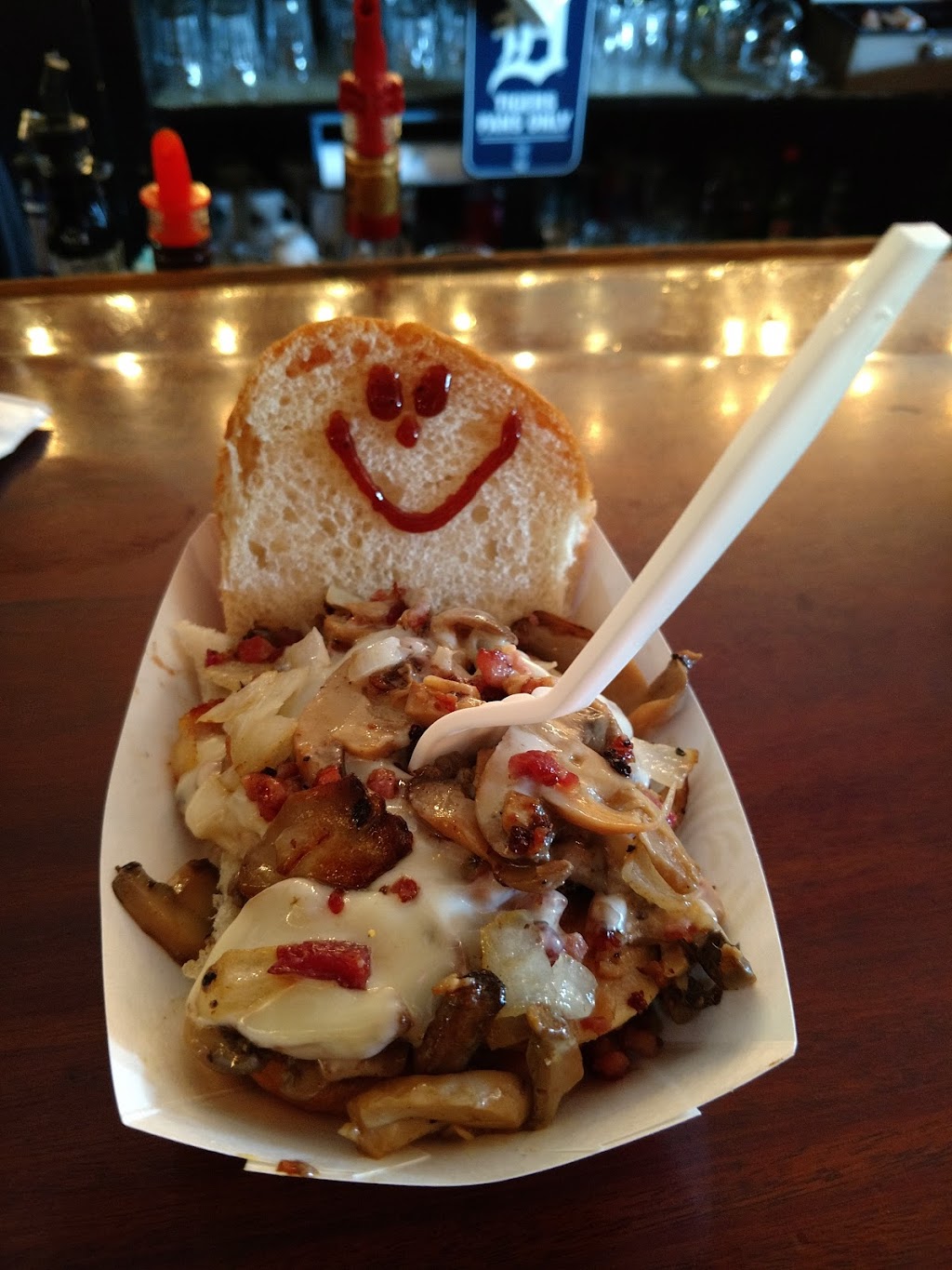 Hoppys Bar | restaurant | 4780 M-28, Kenton, MI 49967, USA | 9068523540 OR +1 906-852-3540