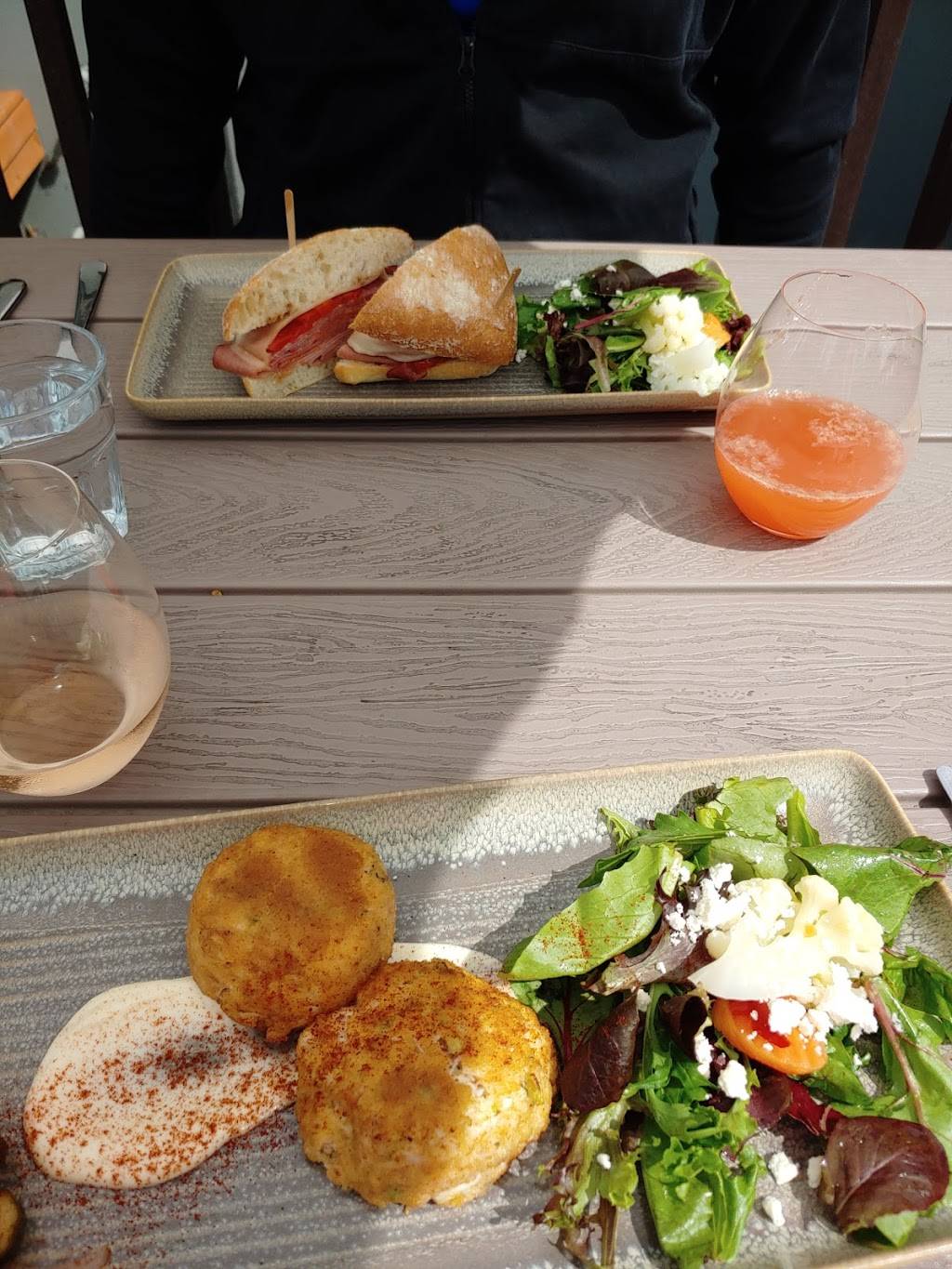 The PicNic Table | restaurant | 18672 142nd Ave NE, Woodinville, WA 98072, USA | 2066832900 OR +1 206-683-2900