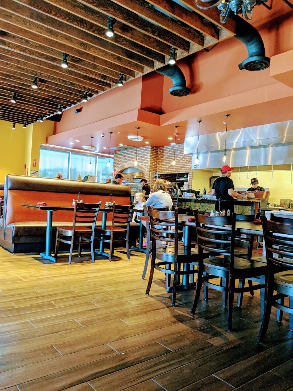 Russo’s New York Pizzeria | meal takeaway | 1310Cypress, Creek Road Ste.#120, Cedar Park, TX 78613, USA | 5125994043 OR +1 512-599-4043