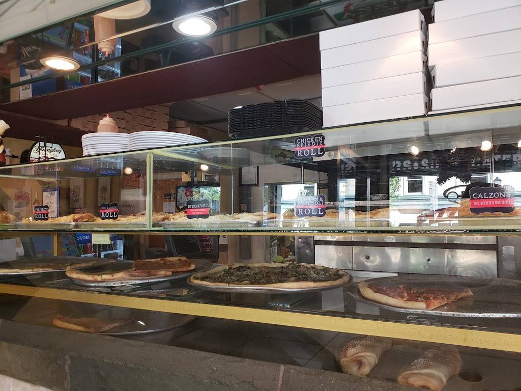 Roma | restaurant | 1 Main St, Oxford, NY 13830, USA | 6078436555 OR +1 607-843-6555