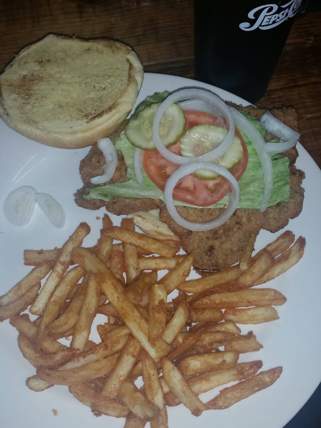 The CO-OP Bar and Grill | restaurant | 714 S East St, Pomeroy, IA 50575, USA | 7124682341 OR +1 712-468-2341