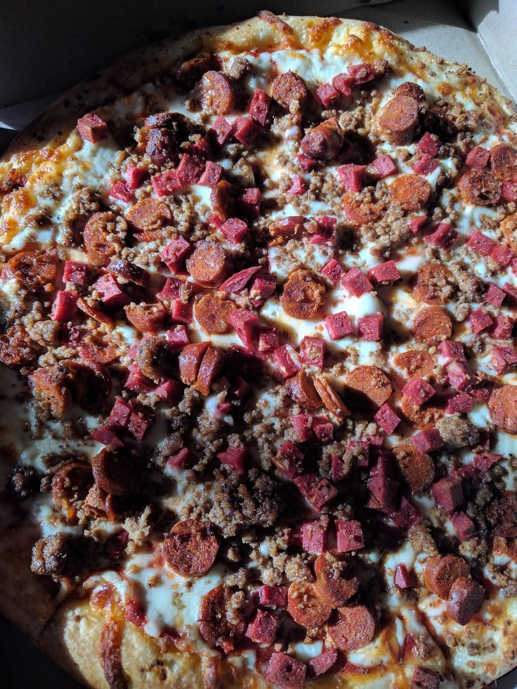 Yaseen Halal Pizza & Bakery | meal delivery | 1741 Cyrville Rd, Gloucester, ON K1B 3L8, Canada | 6132164655 OR +1 613-216-4655