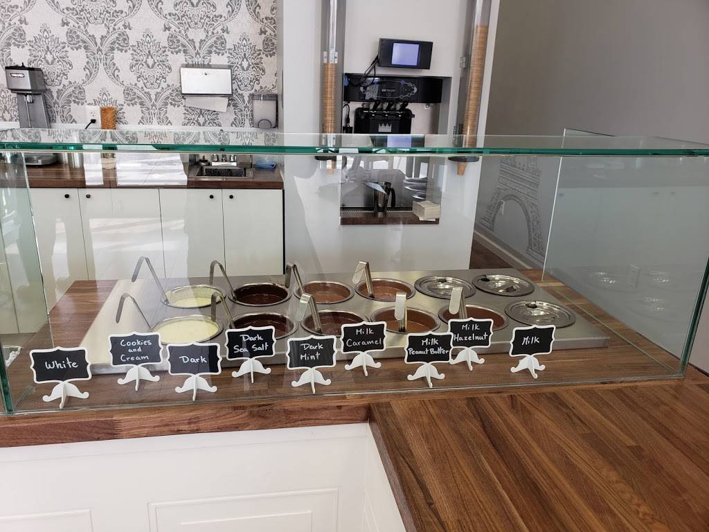 Creme & Chocolats Chandler | restaurant | 3155 W Chandler Blvd #0106, Chandler, AZ 85226, USA | 6239991947 OR +1 623-999-1947