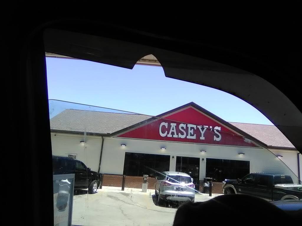 Caseys | meal takeaway | 408 S Walnut St, Bernie, MO 63822, USA | 5732934505 OR +1 573-293-4505