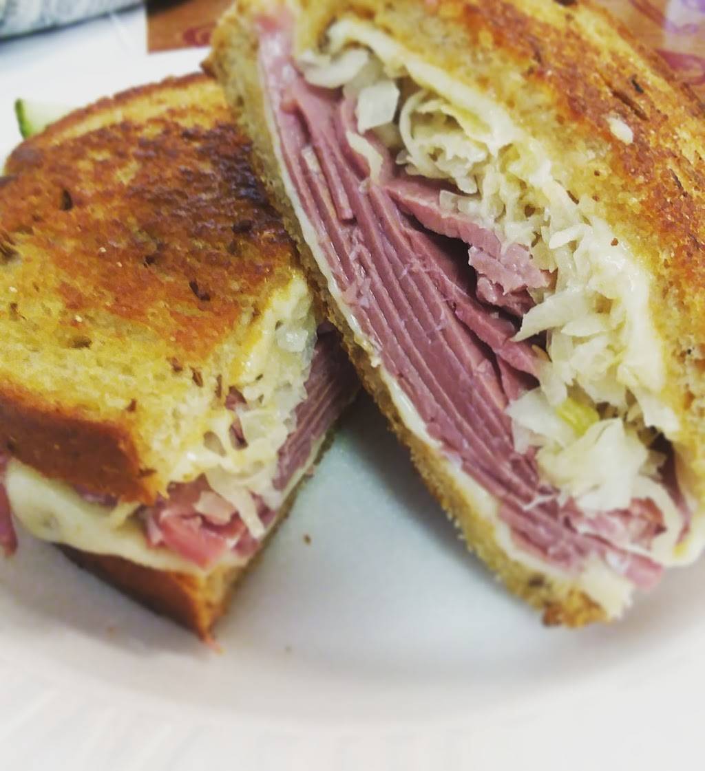 The New York Deli | restaurant | 122 Turnpike Rd, Westborough, MA 01581, USA | 5083660230 OR +1 508-366-0230