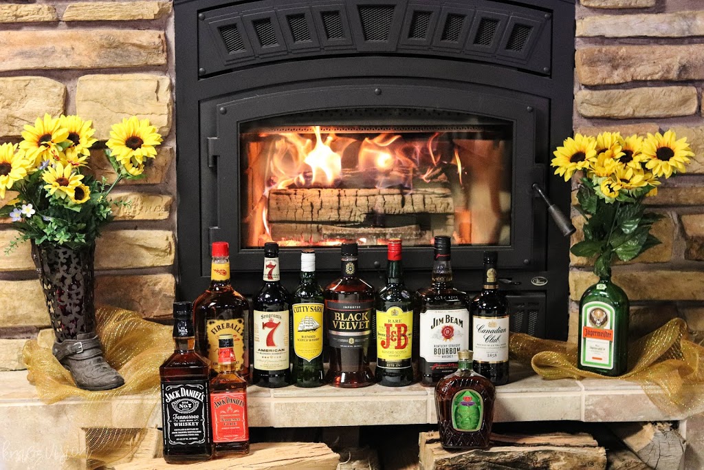 Hummers Roadhouse Bar & Grill | restaurant | 201 Union St, Westfield, IA 51062, USA | 7125682337 OR +1 712-568-2337