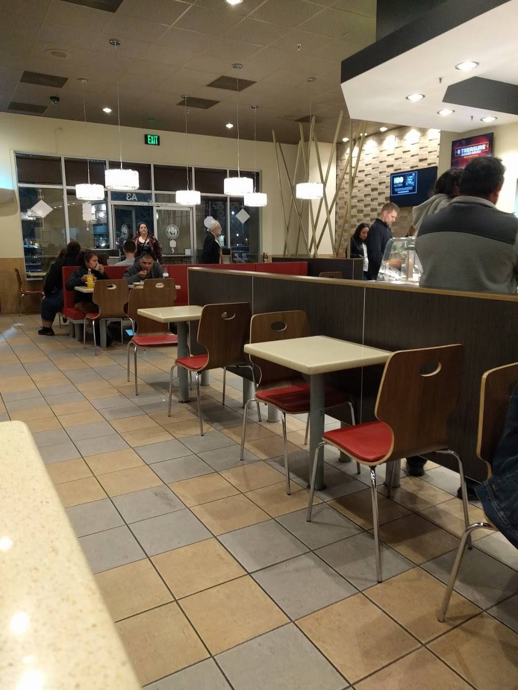 Panda Express | restaurant | 3801 Pelandale Ave A-3, Modesto, CA 95356, USA | 2095438389 OR +1 209-543-8389