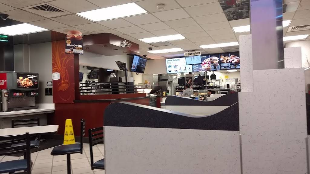 McDonalds | cafe | 570 W E San Marcos Blvd, San Marcos, CA 92069, USA | 7604710030 OR +1 760-471-0030