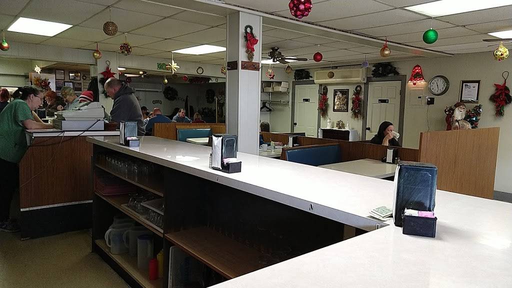 Johns Hideaway Restaurant | restaurant | 302 N College St, Carlisle, PA 17013, USA | 7172436760 OR +1 717-243-6760