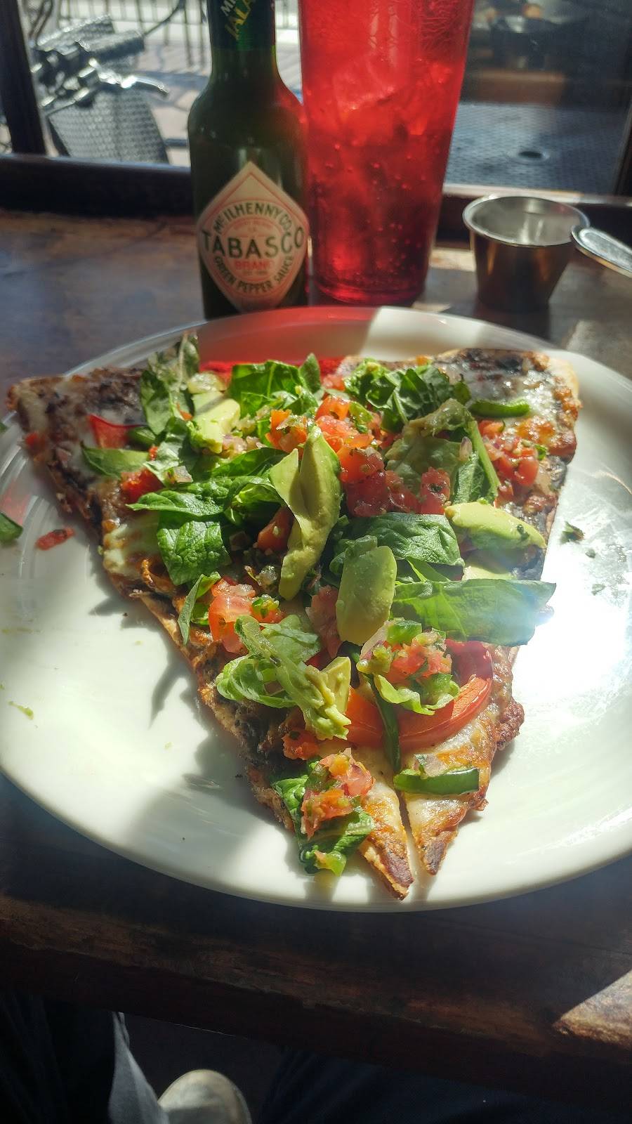 Pizza Guru | restaurant | 3534 State St, Santa Barbara, CA 93105, USA | 8055633250 OR +1 805-563-3250