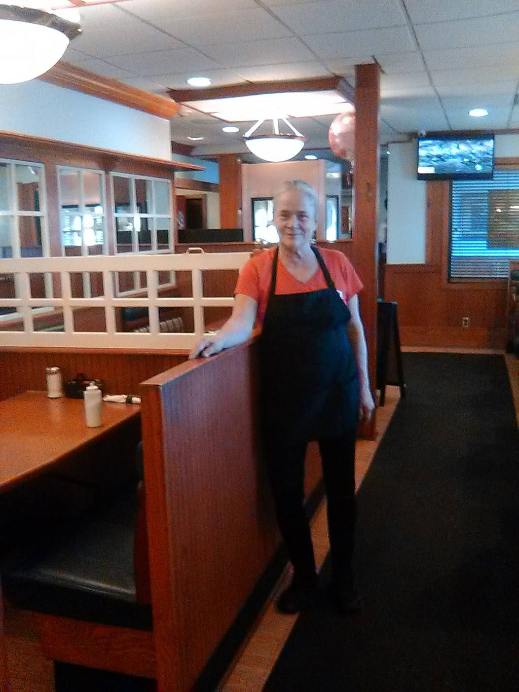 Jimmys 2 | restaurant | 579 Watertown Ave, Waterbury, CT 06708, USA | 2035276998 OR +1 203-527-6998