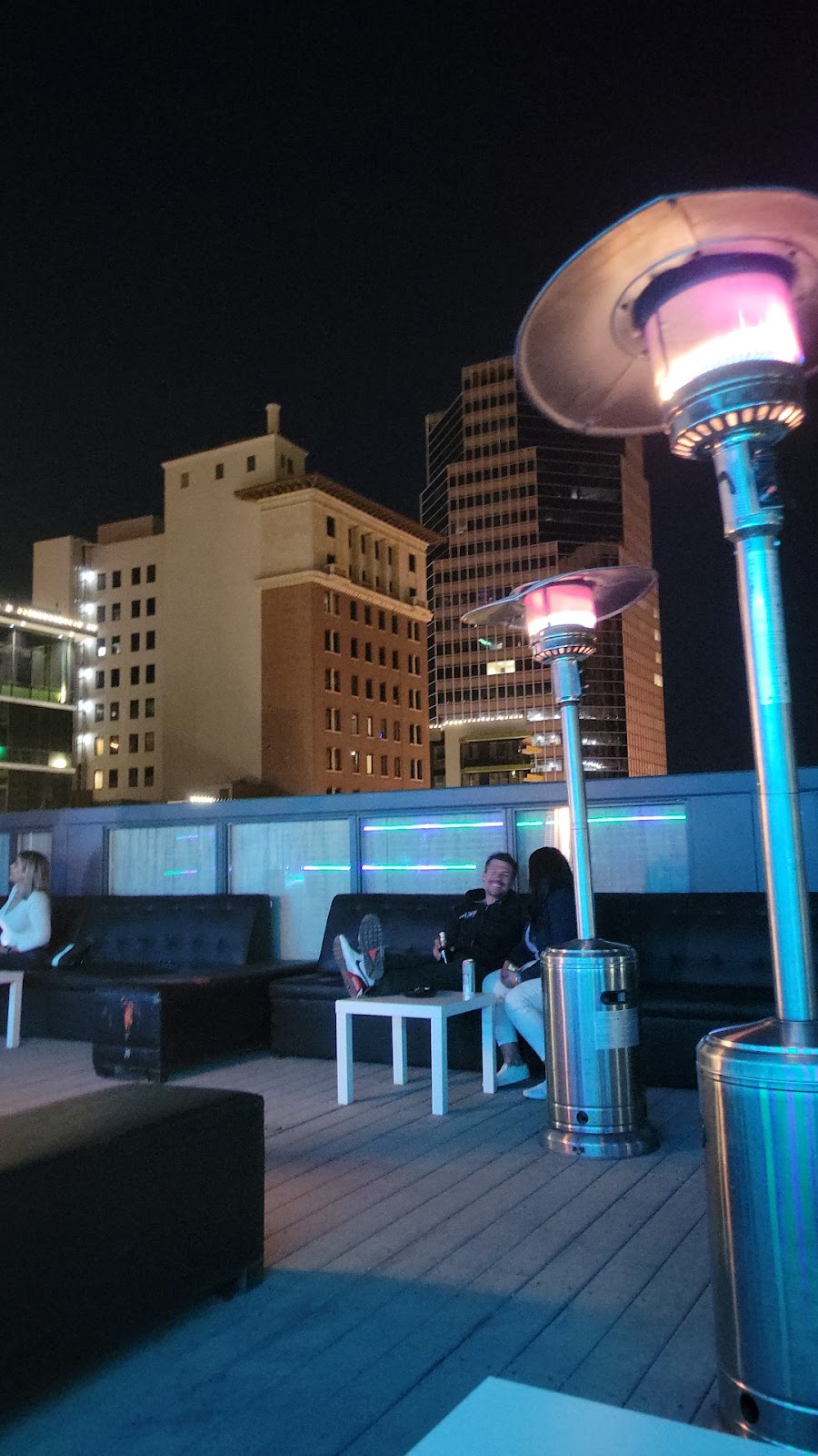 The Neighborhood DWTN | restaurant | 61 E Congress St, Tucson, AZ 85701, USA | 5208496539 OR +1 520-849-6539