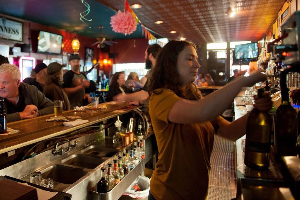 Hockey Haven | restaurant | 2603, 3625 Balboa St, San Francisco, CA 94121, USA | 4157524413 OR +1 415-752-4413