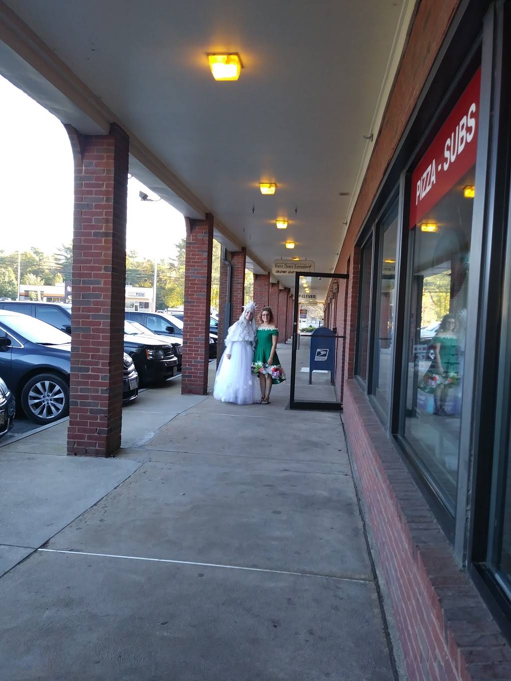 Baldies Pizzeria | restaurant | 755 Bedford St, Bridgewater, MA 02324, USA | 5086979711 OR +1 508-697-9711