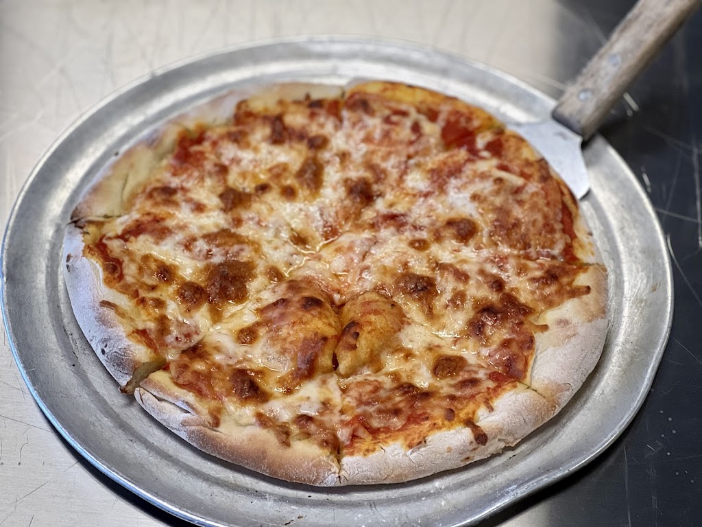 Stormy’s at Riverwalk | restaurant | 61A Riverwalk Blvd, Ridgeland, SC 29936, USA | 8436455544 OR +1 843-645-5544