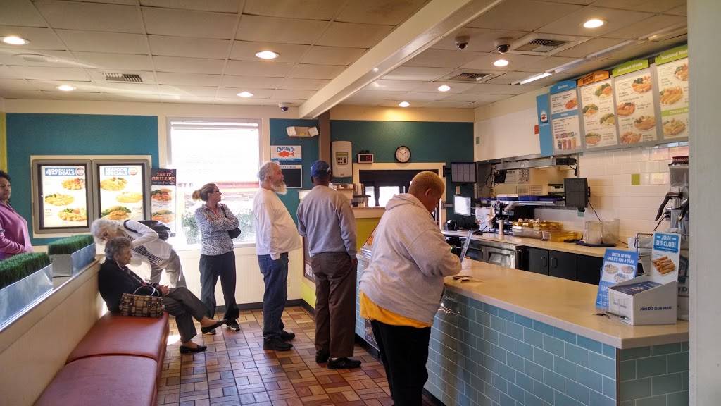 Captain Ds | restaurant | 407 Gallatin Pike N, Madison, TN 37115, USA | 6158682098 OR +1 615-868-2098