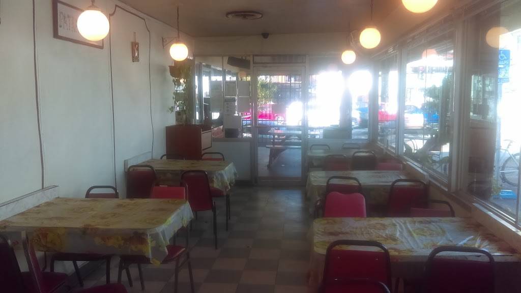 Patra Burgers On Sunset | restaurant | 1524 Sunset Blvd, Los Angeles, CA 90026, USA | 2132500301 OR +1 213-250-0301