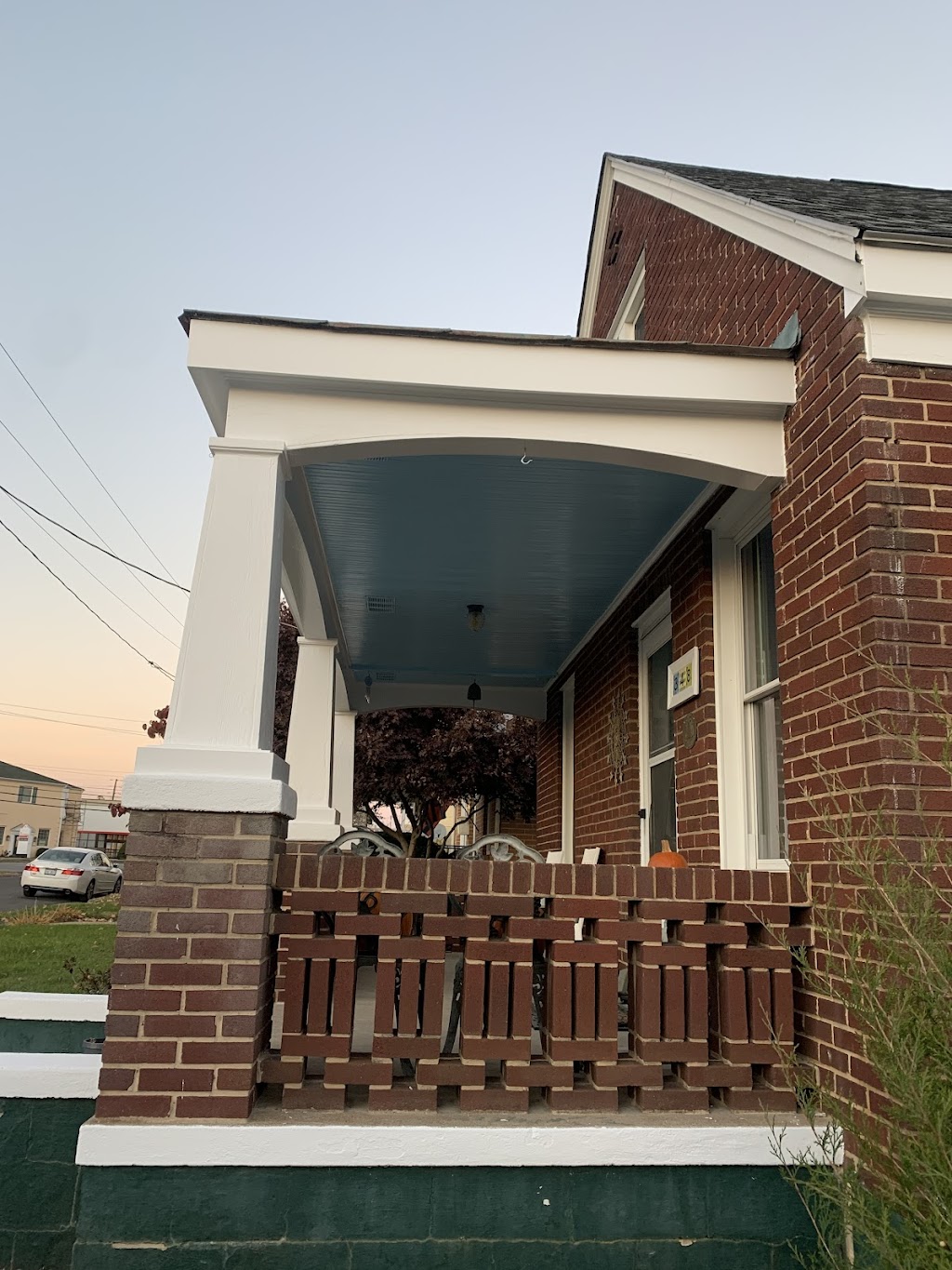 Vázquez López LLC | restaurant | 1104 3rd St, Waynesboro, VA 22980, USA | 4348252582 OR +1 434-825-2582