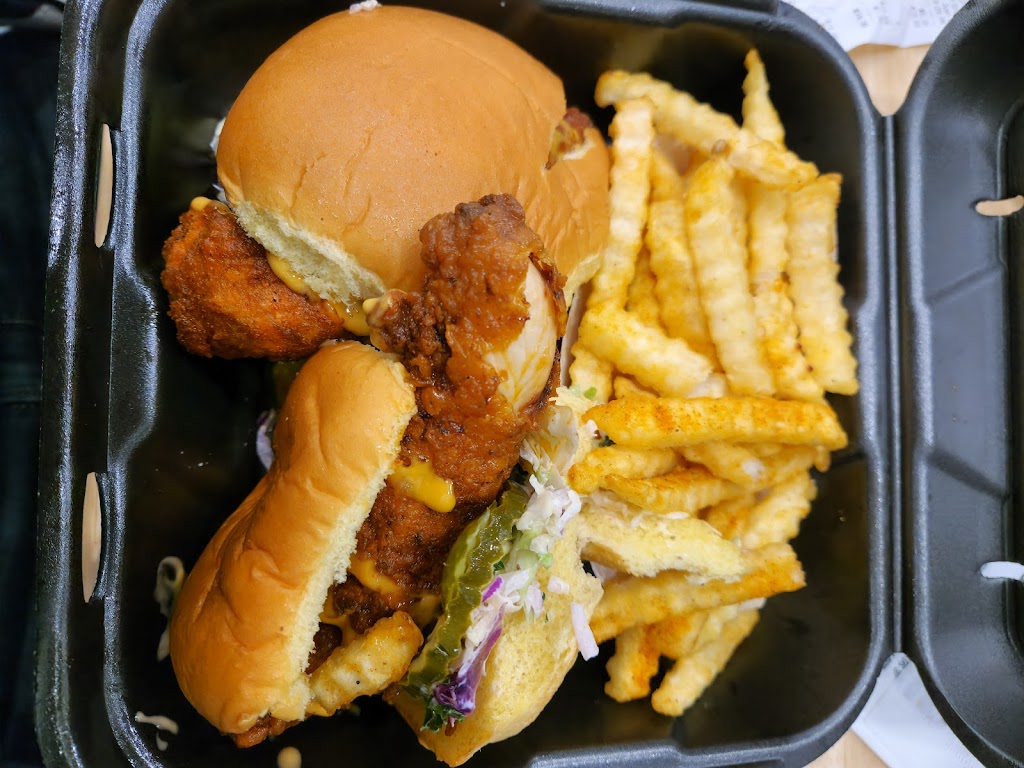 Daves Hot Chicken | restaurant | 14622 Ventura Blvd Unit 102, Sherman Oaks, CA 91403, USA | 8189064077 OR +1 818-906-4077