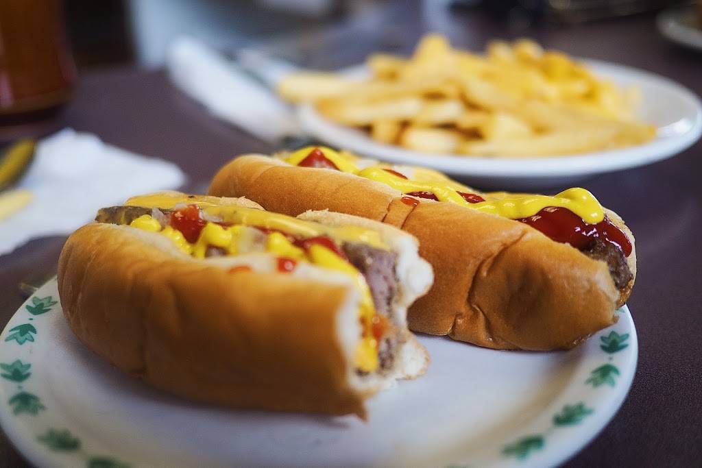 Marcus Hamburgers | restaurant | 6349 E McNichols Rd, Detroit, MI 48212, USA | 3138916170 OR +1 313-891-6170