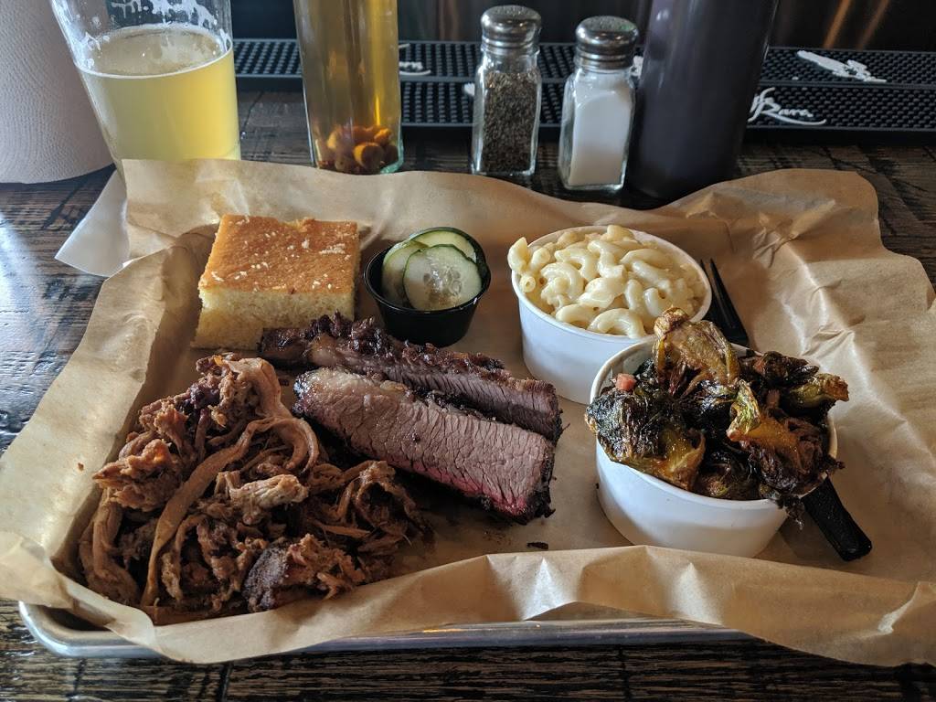 Small Batch Barbecue | restaurant | 2302 Bedford Ave, Lynchburg, VA 24503, USA | 4344392807 OR +1 434-439-2807