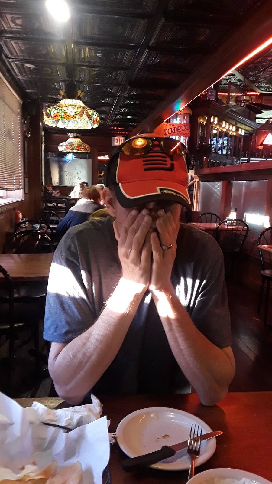 Shallos Antique Restaurant & Brewhaus | restaurant | 8811 Hardegan St, Indianapolis, IN 46227, USA | 3178827997 OR +1 317-882-7997