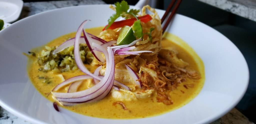 Nimman Thai Cuisine Eglinton west | restaurant | 1060 Eglinton Ave W, Toronto, ON M6C 2C5, Canada | 4167891060 OR +1 416-789-1060