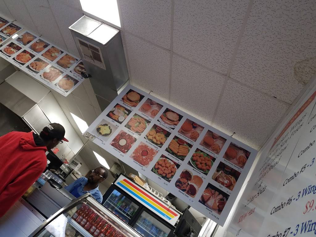 Sharks Chicken, Fish, & Shrimp | restaurant | 1064 E Hudson St, Columbus, OH 43211, USA | 6142686905 OR +1 614-268-6905