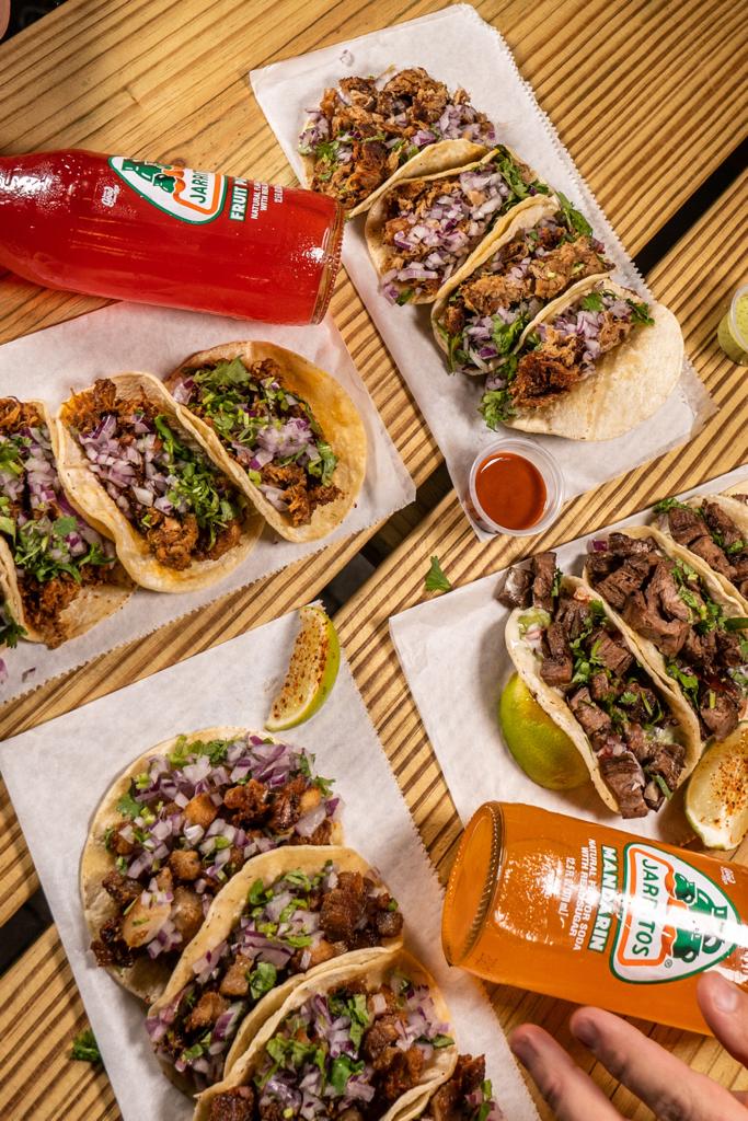 EL CAMION DEL TACO | restaurant | 9201 SW 40th St, Miami, FL 33165, USA | 7867979017 OR +1 786-797-9017