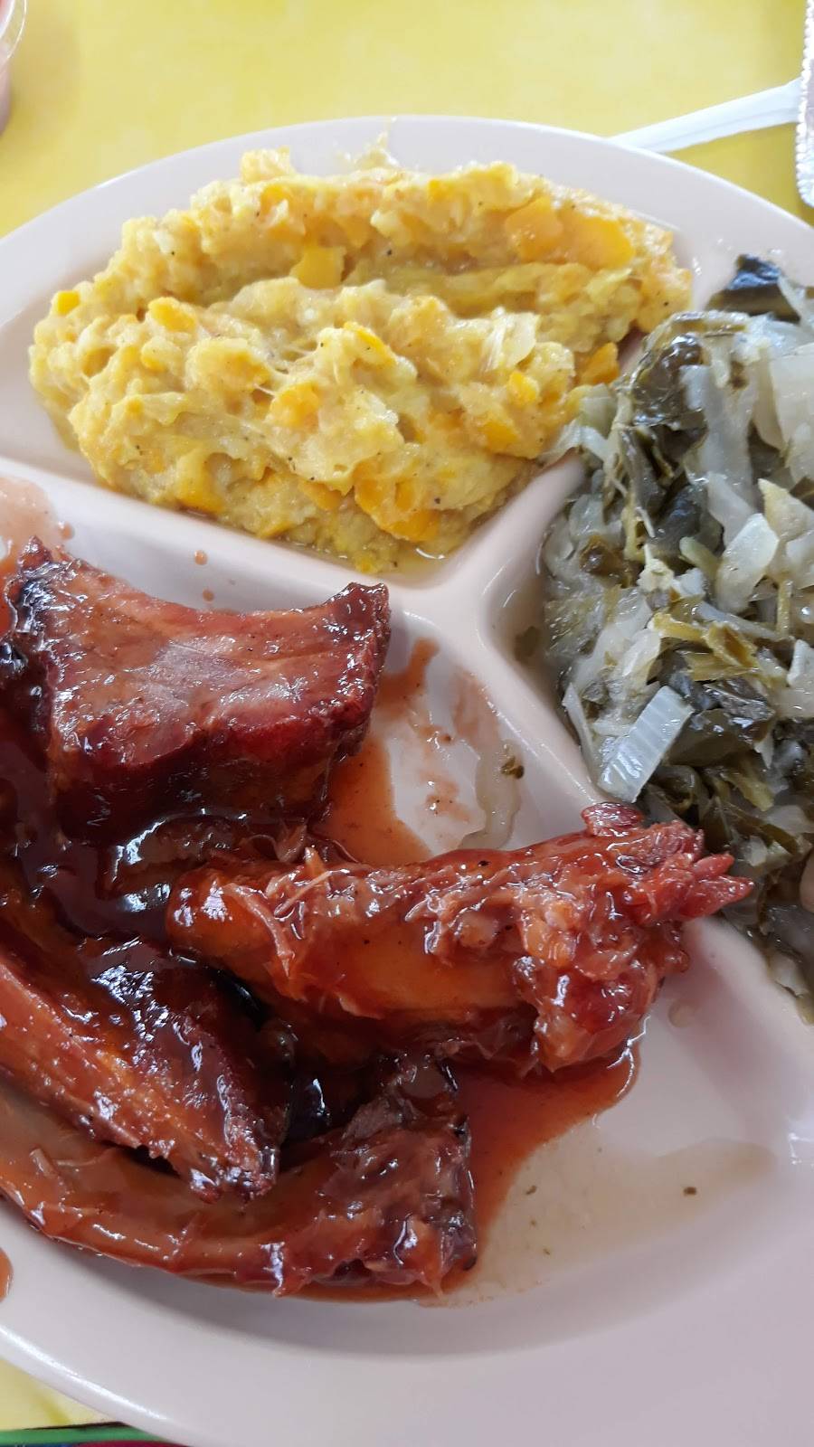 Pierces Country Cooking | restaurant | 610 W Fairview Ave, Montgomery, AL 36105, USA | 3342656068 OR +1 334-265-6068