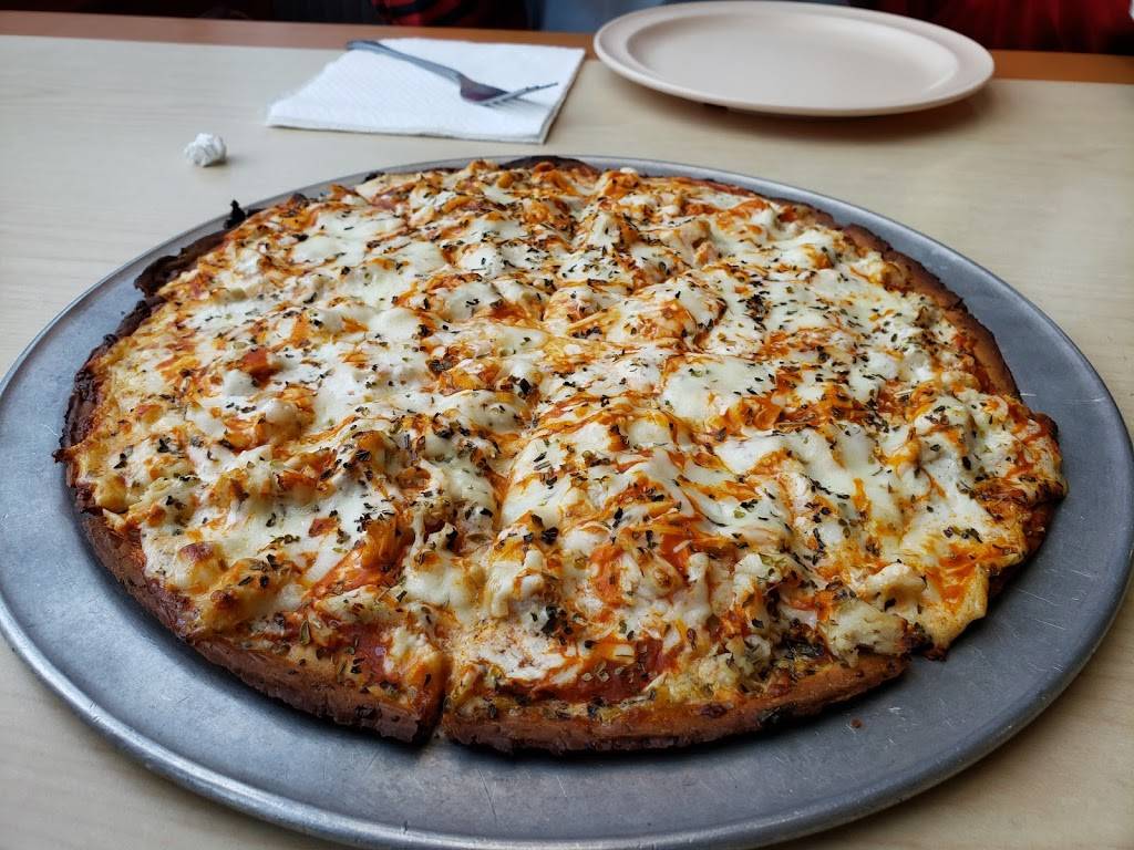 Sloans Calzones | restaurant | 190 N Merchant St, Decatur, IL 62523, USA | 2174224940 OR +1 217-422-4940