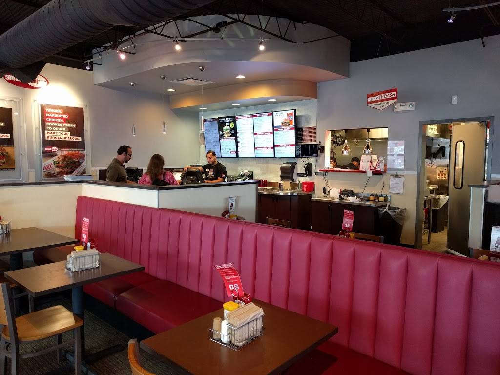 Smashburger | restaurant | 700 Town and Country Blvd #2440, Houston, TX 77024, USA | 7133430763 OR +1 713-343-0763