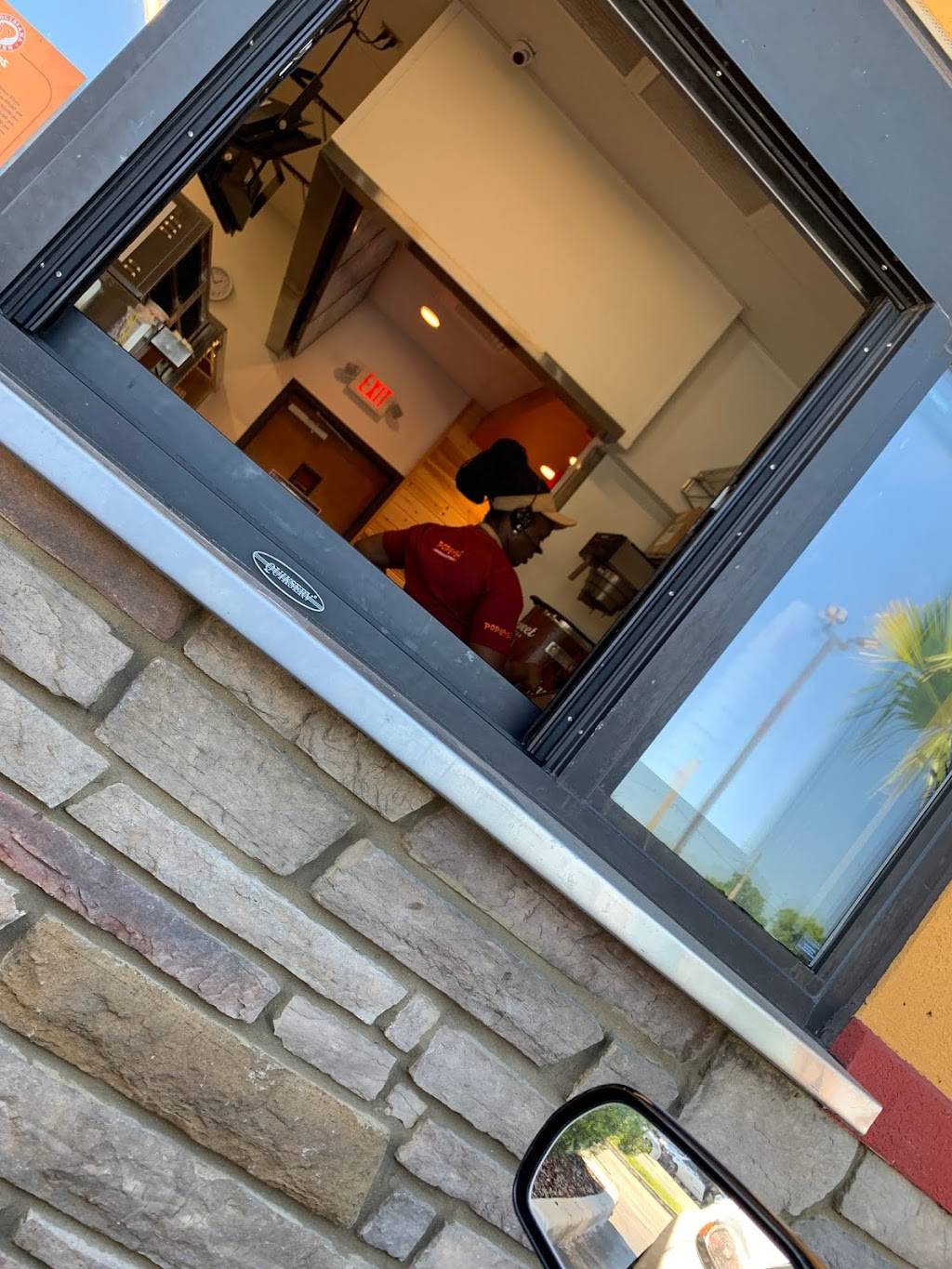 Popeyes Louisiana Kitchen | restaurant | 2663 N Hiawassee Rd, Orlando, FL 32818, USA | 3214308660 OR +1 321-430-8660