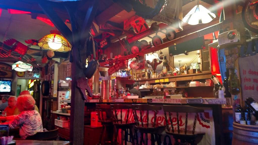 Red Mule Pub | restaurant | 1208 S Broad St, Brooksville, FL 34601, USA | 3527969650 OR +1 352-796-9650